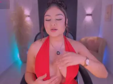 IvyJones1  live sex cam