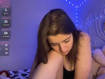 MoiraSesay  live sex cam