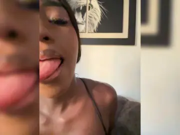 NahomiEbony01  live sex cam