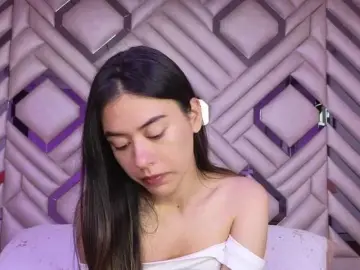 SashaCollinss  live sex cam