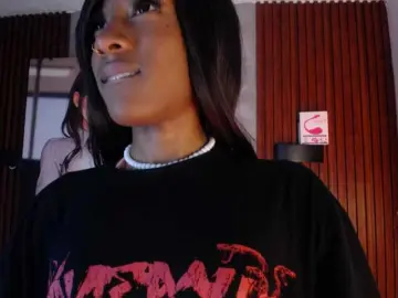 Sofi-Thomas  live sex cam