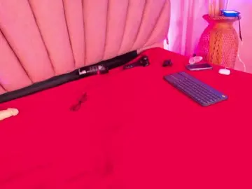 Sofi-Thomas  live sex cam