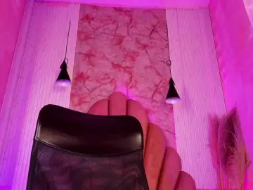 Sofi-Thomas  live sex cam