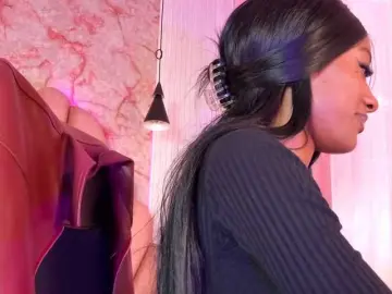 Sofi-Thomas  live sex cam