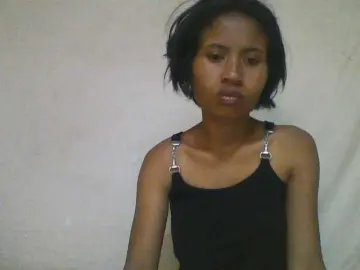 YoungNatie  live sex cam