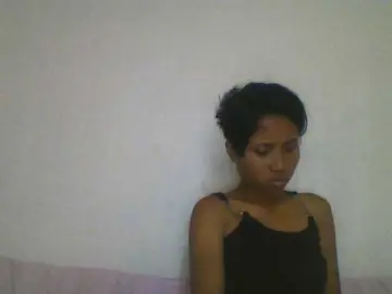 YoungNatie  live sex cam