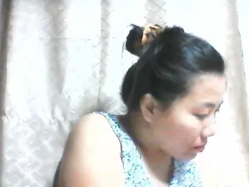 Asianbigtits09  live sex cam