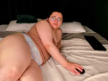 Ayleen-Gece  live sex cam