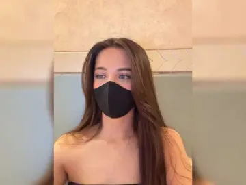 KissMec  live sex cam