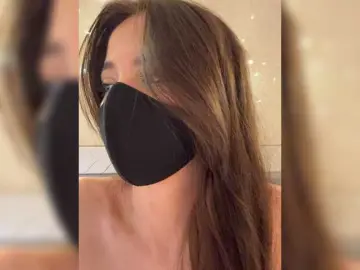 KissMec  live sex cam