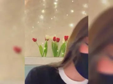 KissMec  live sex cam