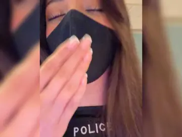 KissMec  live sex cam