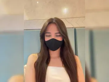 KissMec  live sex cam