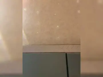 KissMec  live sex cam