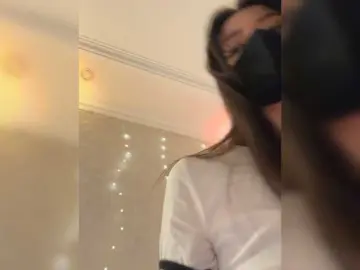 KissMec  live sex cam