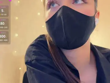 KissMec  live sex cam