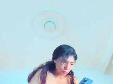 MiaElieth  live sex cam