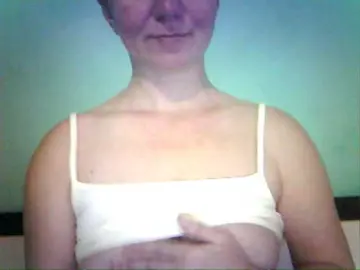 Oksina  live sex cam