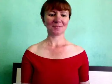 Oksina  live sex cam