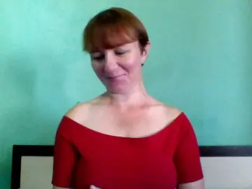 Oksina  live sex cam