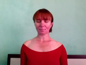 Oksina  live sex cam