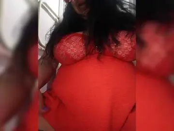 Xo4y2sexa  live sex cam