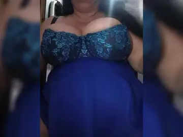 Xo4y2sexa  live sex cam