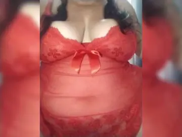 Xo4y2sexa  live sex cam