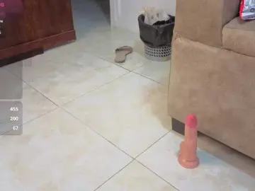 ZoeSmith  live sex cam