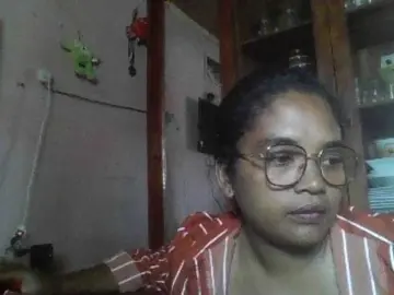 Annah3  live sex cam