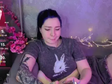 Honeycherrry  live sex cam