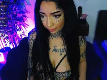 CreamyInk  live sex cam