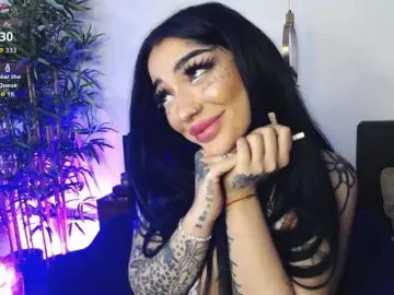 CreamyInk  live sex cam