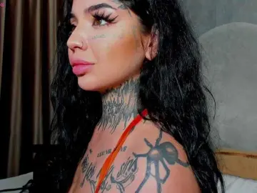 CreamyInk  live sex cam