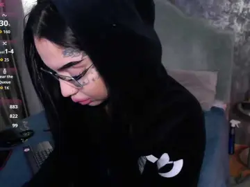 CreamyInk  live sex cam