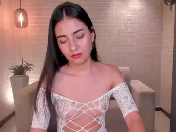 LucieMartin  live sex cam