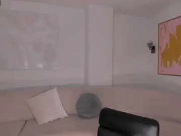 LucieMartin  live sex cam