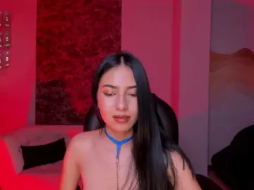 LucieMartin  live sex cam