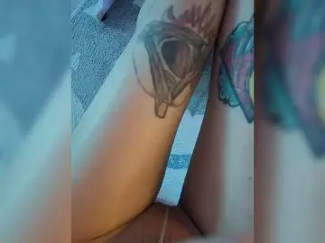 Marussiaa  live sex cam
