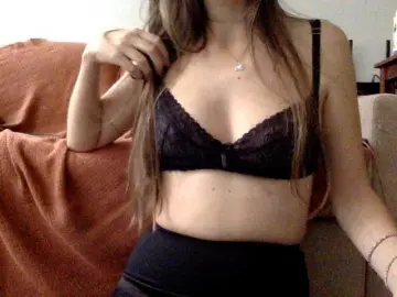 Yana-Star  live sex cam