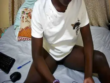 Ebony-tasha1  live sex cam