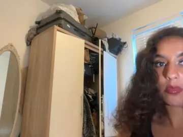 Fayfay21  live sex cam