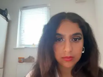 Fayfay21  live sex cam