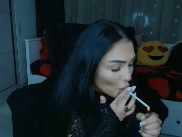 Queenmeryem  live sex cam