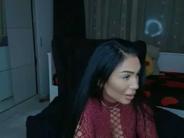 Queenmeryem  live sex cam