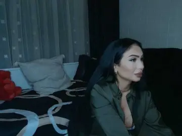 Queenmeryem  live sex cam