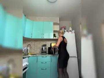 Alenaa  live sex cam
