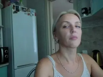 Alenaa  live sex cam