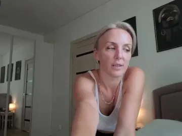 Alenaa  live sex cam