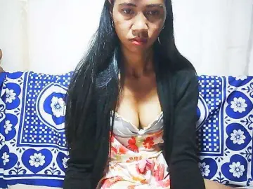 Ginahhot  live sex cam